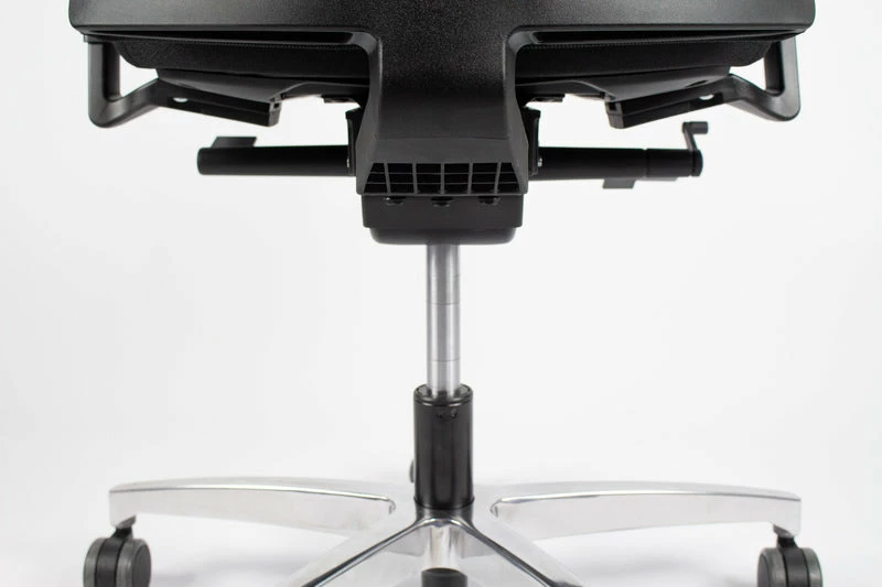 Linea Fabbrica Omnia 01 Zwart/Zwart Bureaustoel Met 3D Armleuning + Aluminium Voet 11 Linea Fabbrica Omnia 01 Zwart/Zwart Bureaustoel Met 3D Armleuning + Aluminium Voet - Afbeelding 9