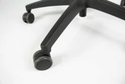 Linea Fabbrica Omnia 02 Zwart/Zwart Bureaustoel Met 3D Armleuning -Winkel APLI 8033540636158 6